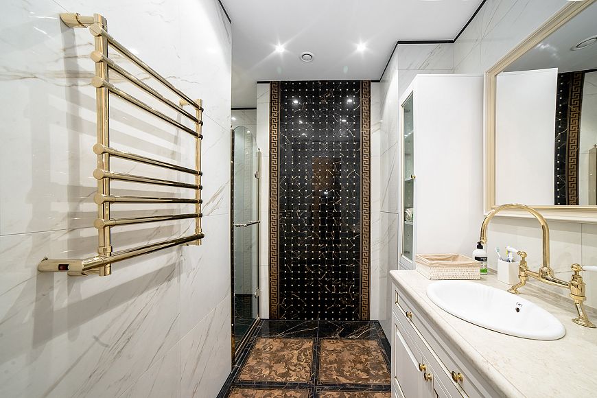 Дизайн интерьера ванной в стиле неоклассика
