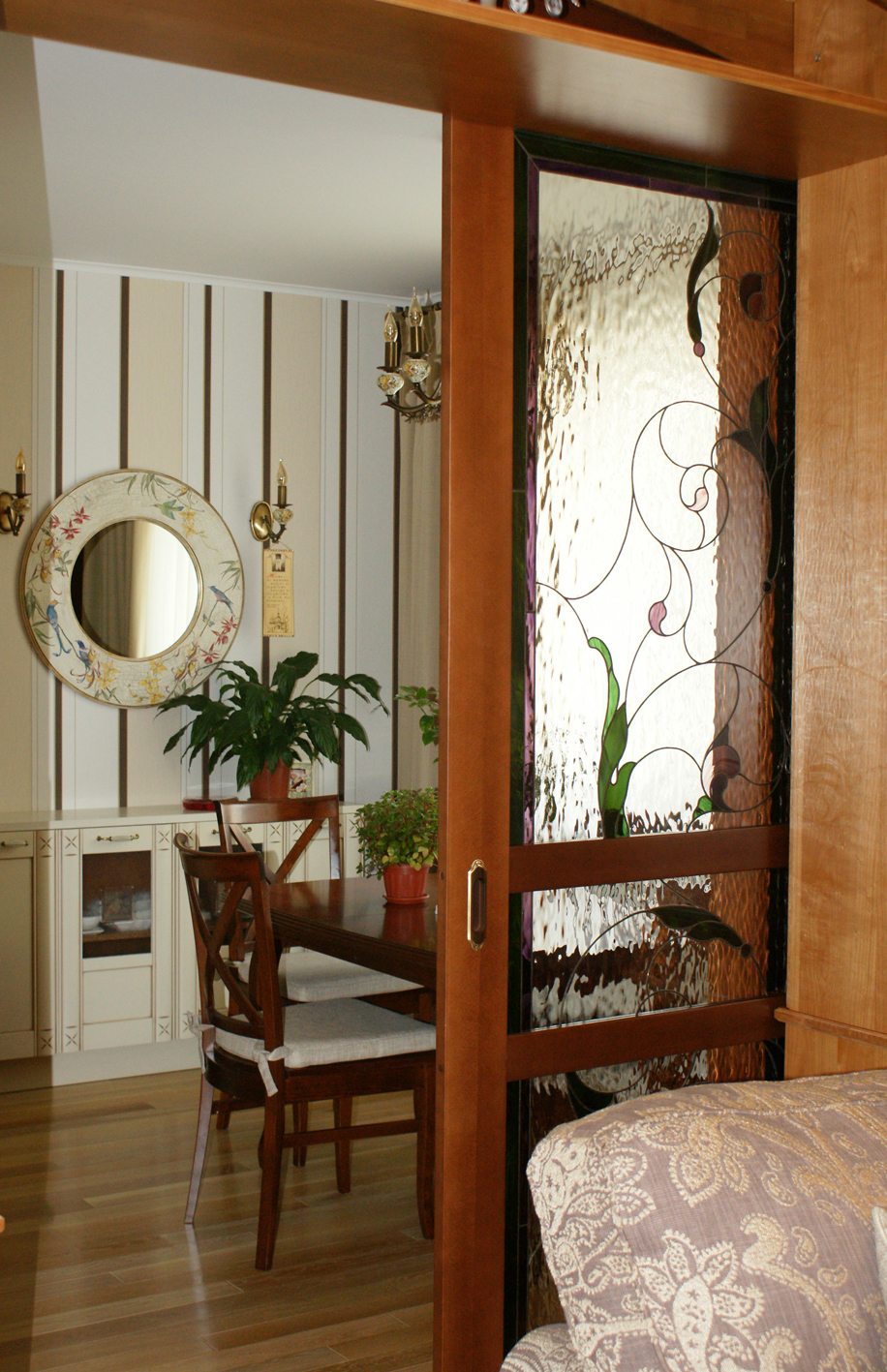 Фото в интерьере, Витраж в стиле Прованс (Франция), Столовая - ЖК Соколиная Гора, Автор проекта: Архитекторы Анна Грунёнышева