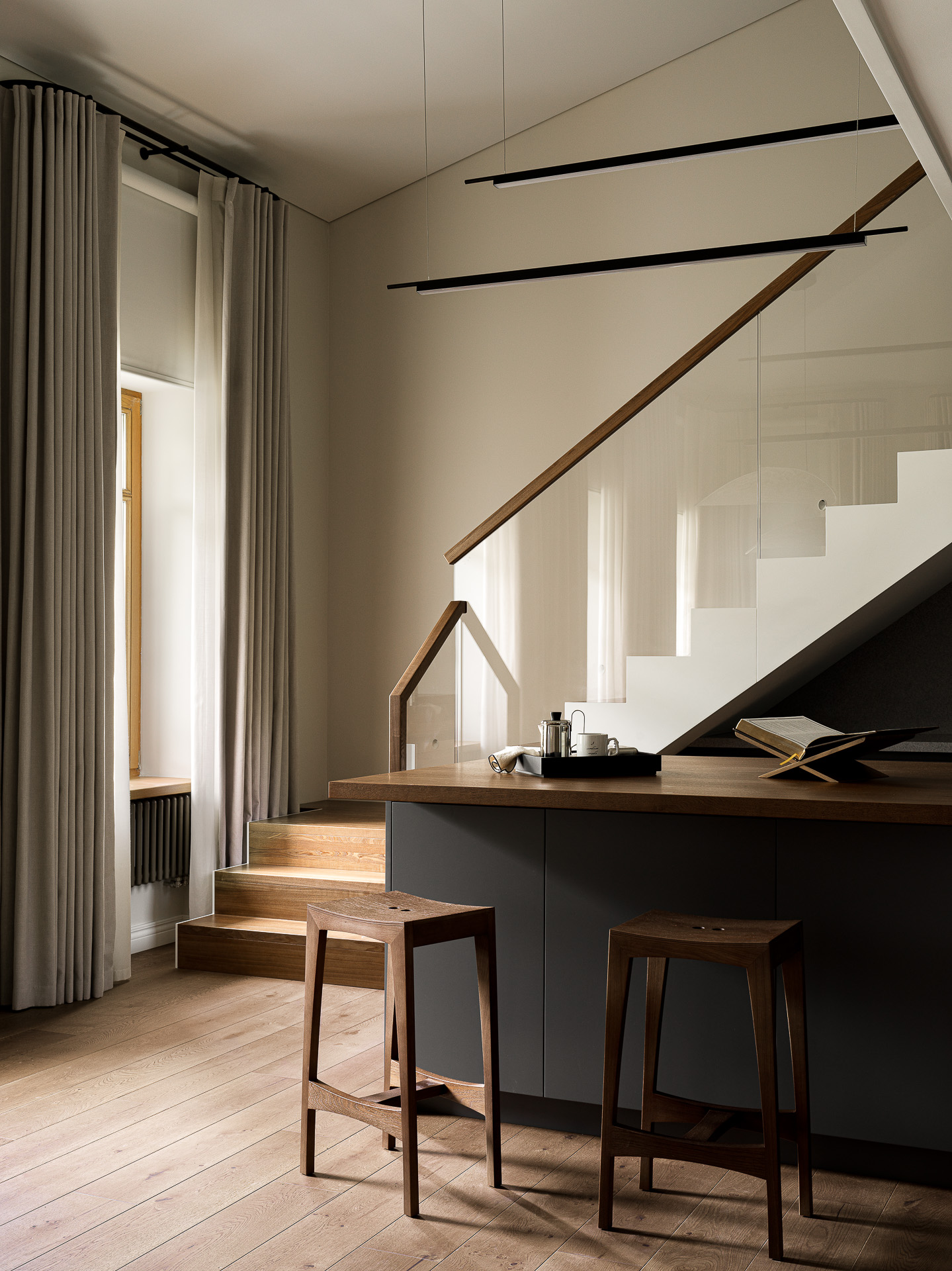 Фото интерьера, Проект 2-х уровневая квартира - Квартира на крестовском острове, Автор проекта: Дизайнеры Анастасия 