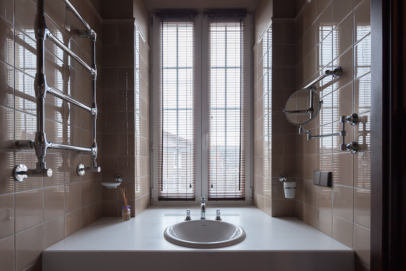 Фото интерьера, Ванная комната площадью 4 кв.м. в стиле Классическая. Проект Санузел сына 2 - Коттедж на Киевском шоссе, Автор проекта: Архитекторы Петр Лукьянов