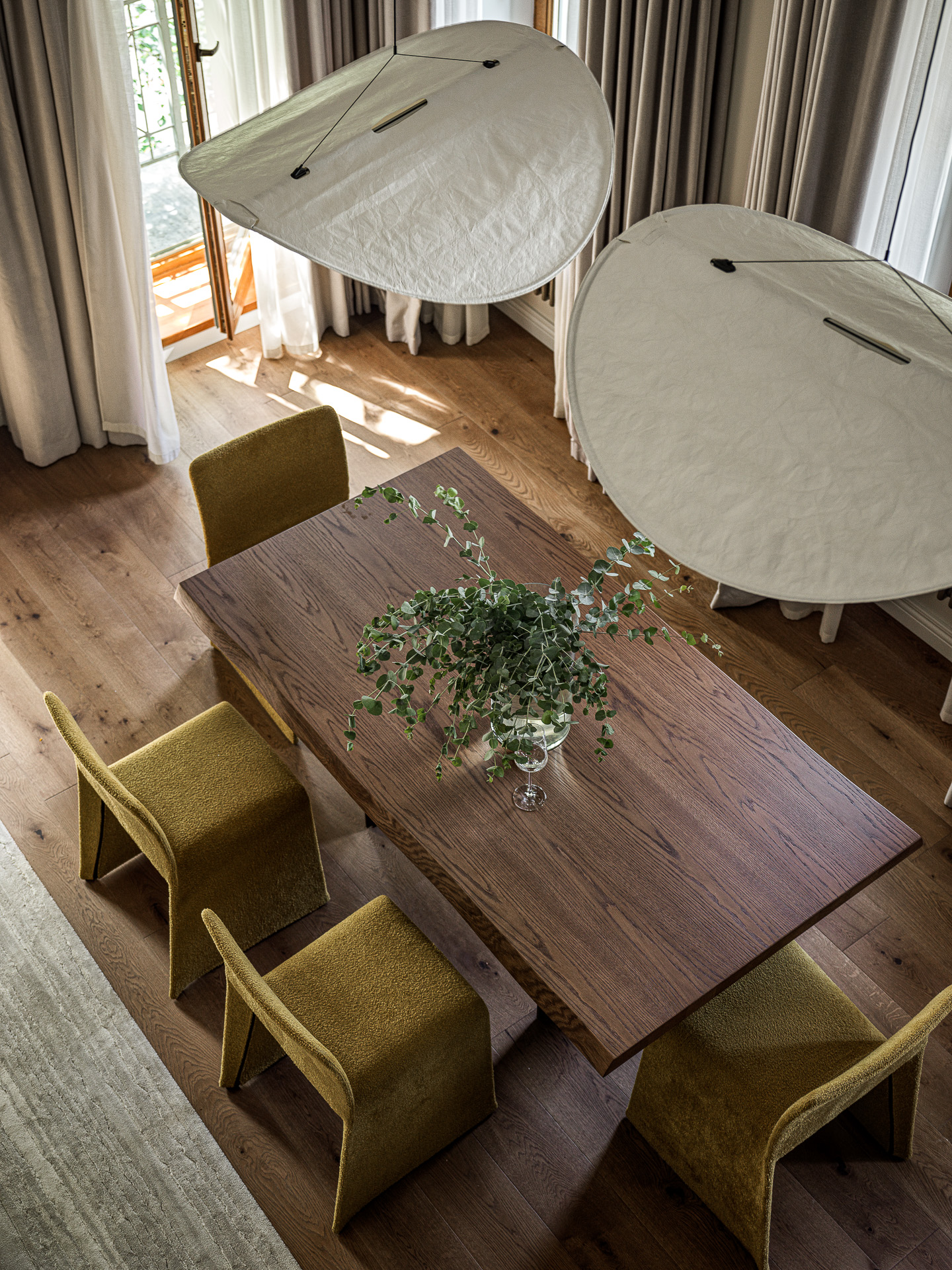 Фото интерьера, Проект стол обеденный в столовой - Квартира на крестовском острове, Автор проекта: Дизайнеры Анастасия 