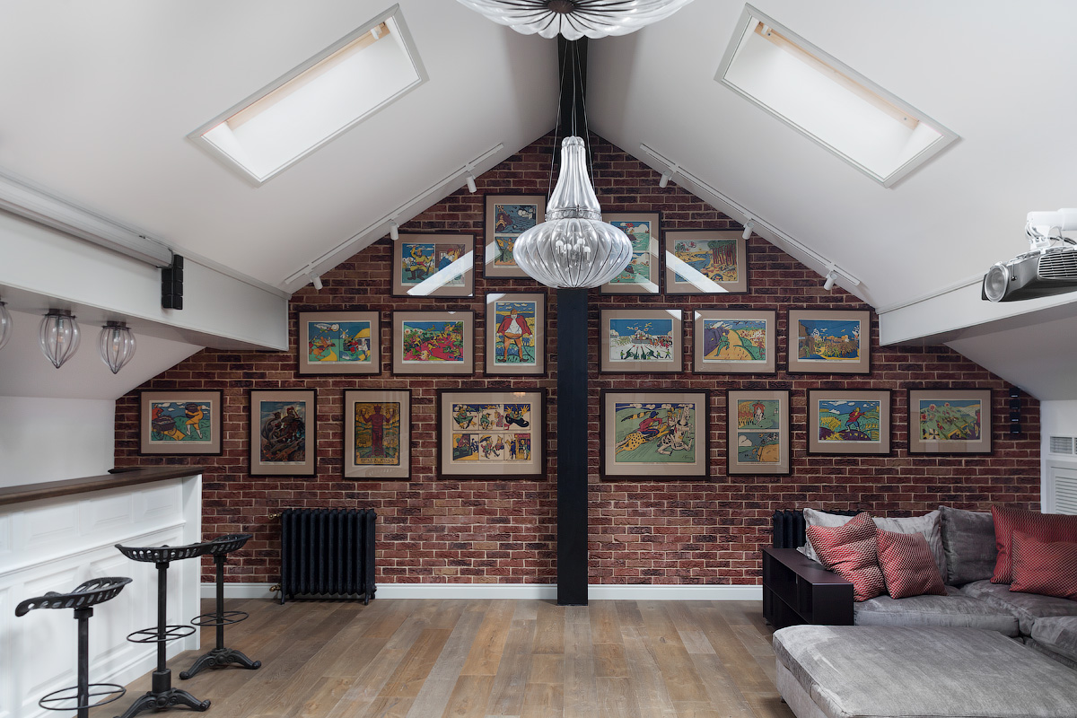 Фото интерьера, Домашний кинотеатр площадью 53 кв.м. в стиле Классическая. Проект Мансарда 1 - Коттедж на Киевском шоссе, Автор проекта: Архитекторы Петр Лукьянов