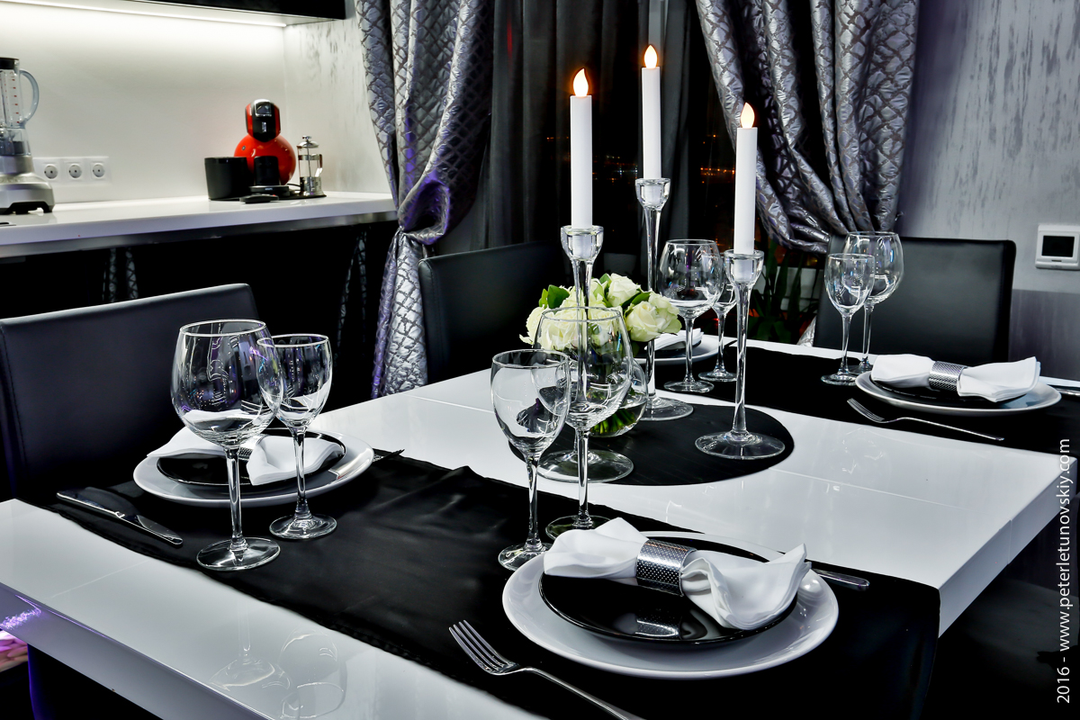 Фото интерьера, Кухня площадью 25 кв.м. в стиле Современная. Проект 03.09.2016/550803 - Квартира в ЖК Шуваловские высоты, Автор проекта: Дизайнеры Евгения Болотова