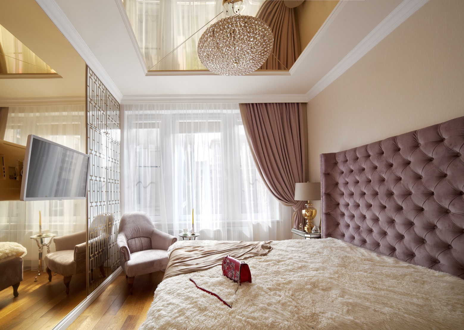 Фото интерьера, Спальня площадью 12 кв.м. Проект Квартира на Краснобогатырской - КВАРТИРА НА КРАСНОБОГАТЫРСКОЙ, Автор проекта: Архитекторы Лариса Талис