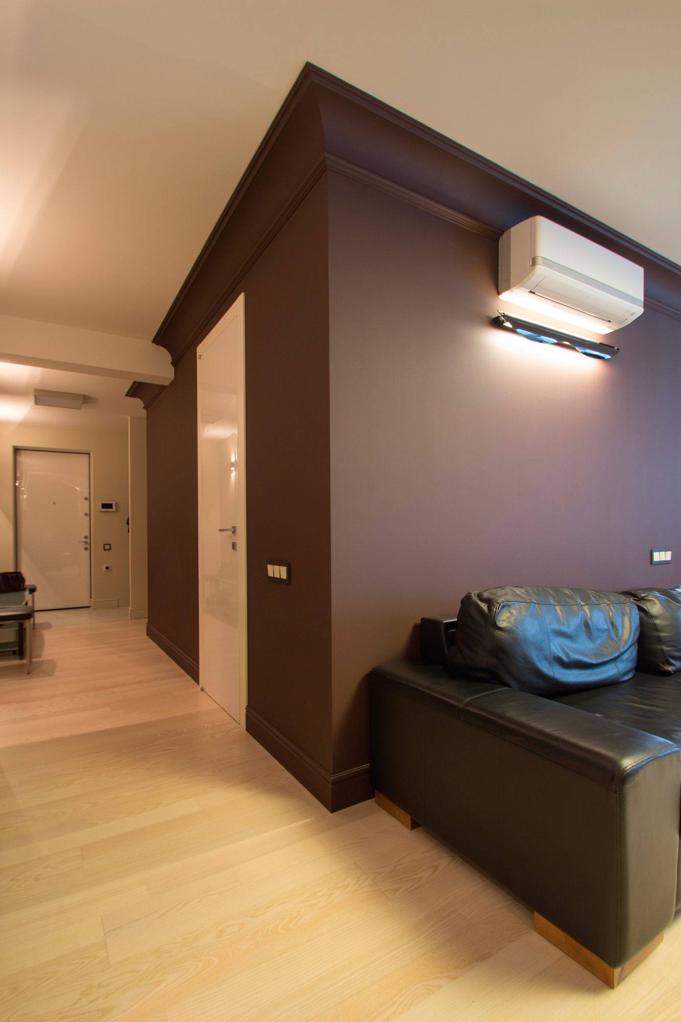 Фото интерьера, Коридор Проект 02.11.2015/472121 - Современная квартира, Автор проекта: Архитекторы Александр Иванюшин