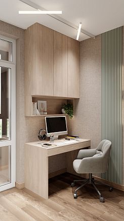 Компактный рабочий уголок в светлых древесных тонах
