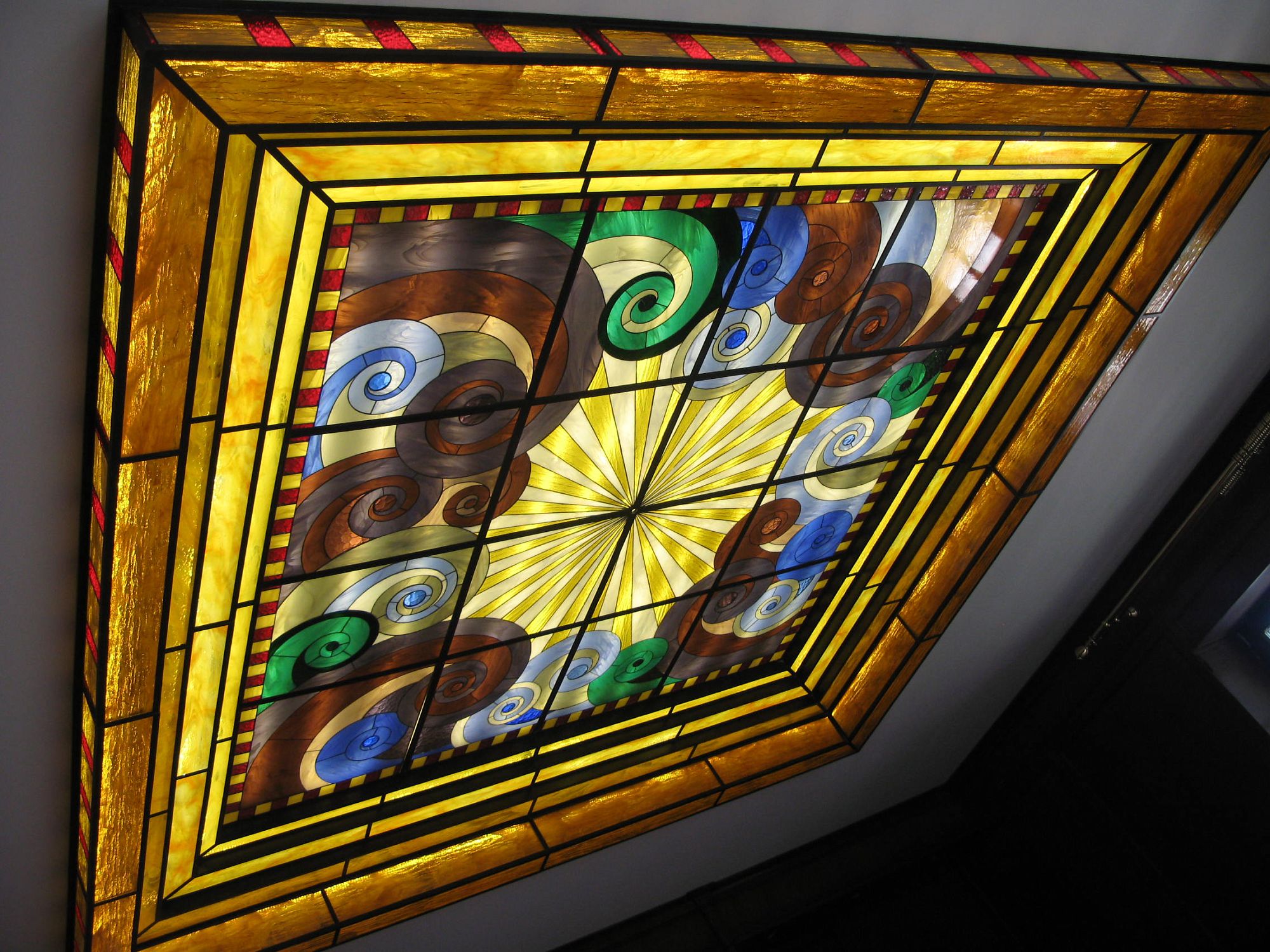 Фото дизайна, Витраж потолочный - Арт объекты, Арт и творчество, Автор проекта: Архитекторы Михаил Икрянников