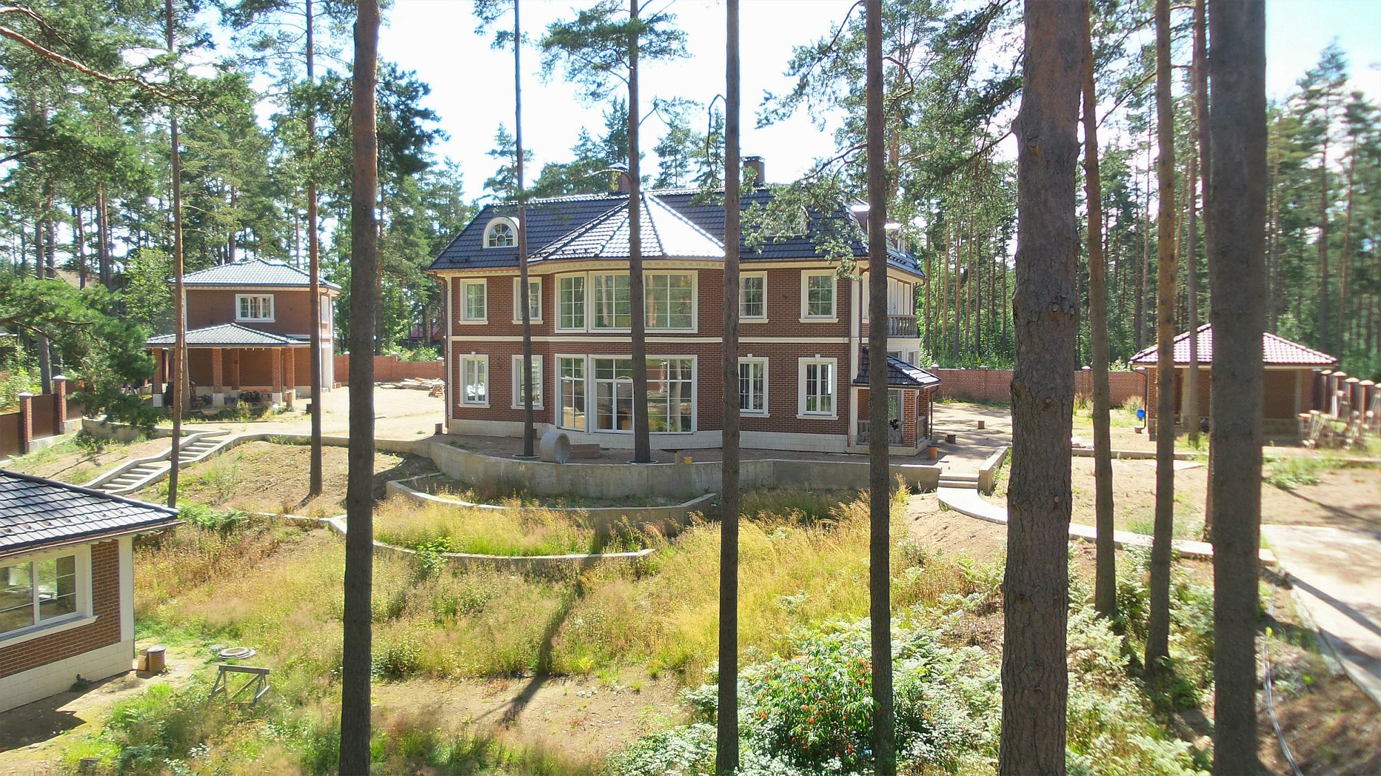 Фото дизайн экстерьера, Вилла/усадьба площадью 1700 кв.м. в стиле Классицизм. Усадьба в Сосново, проект Усадьба в Сосново, Автор проекта: Дизайнеры Юлия Чистякова