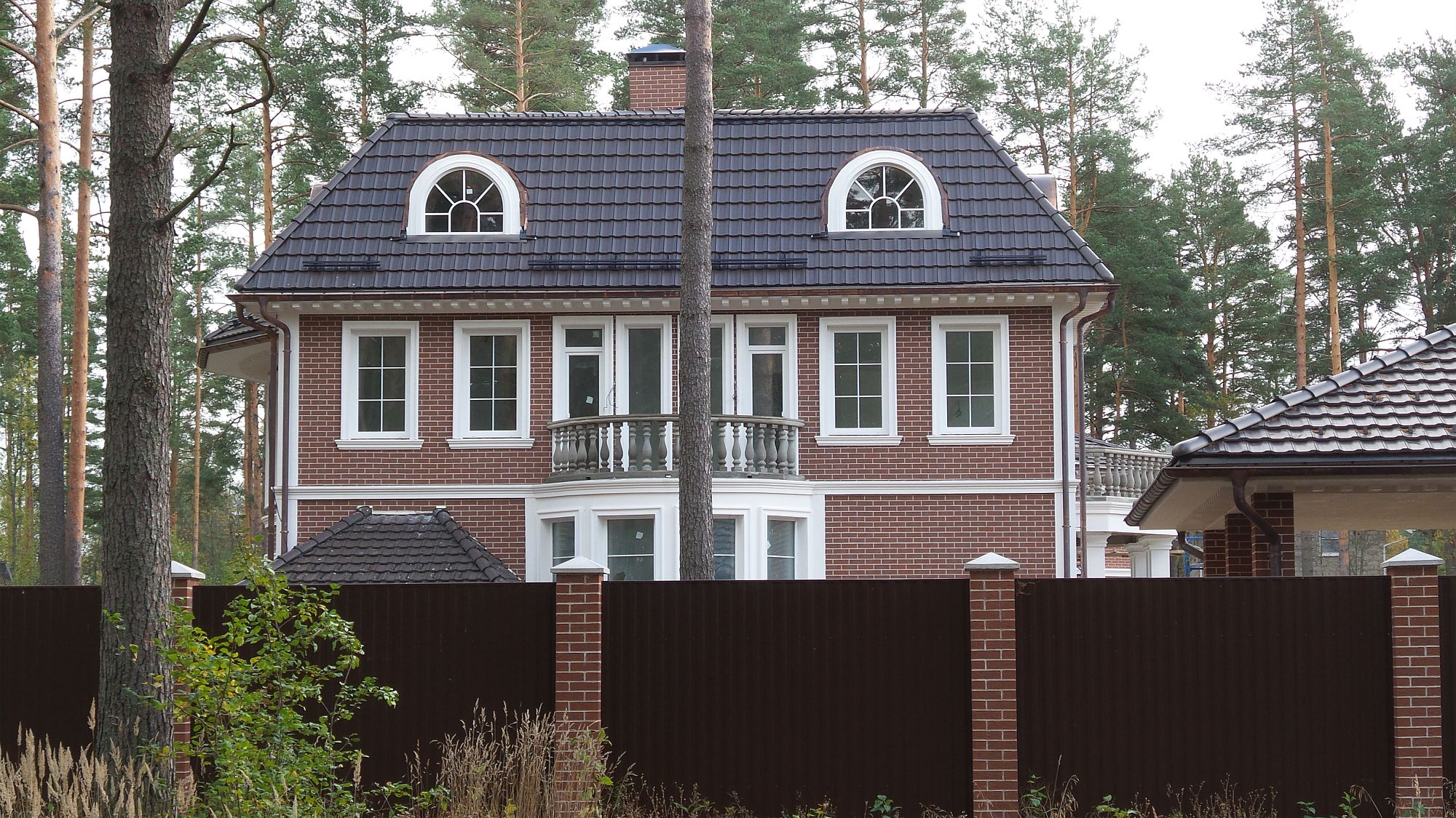 Фото дизайн экстерьера, Вилла/усадьба площадью 1700 кв.м. в стиле Классицизм. Усадьба в Сосново, проект Усадьба в Сосново, Автор проекта: Дизайнеры Юлия Чистякова